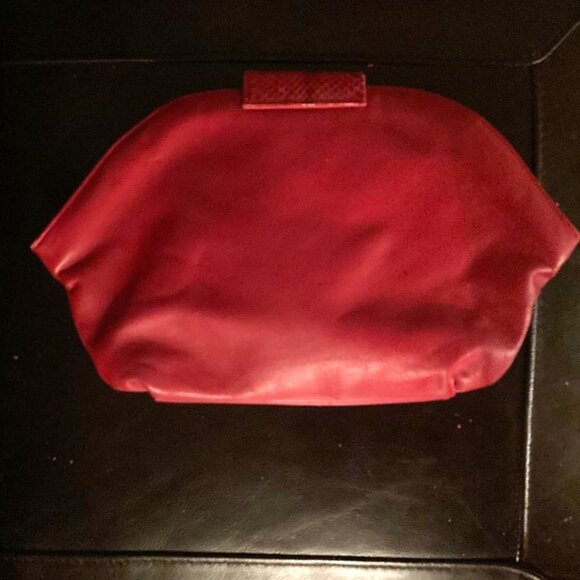 Jasmin snakeskin/leather clutch purse. - Picture 2 of 7